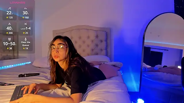 Scarlett grand online show from 7, 12, 2024