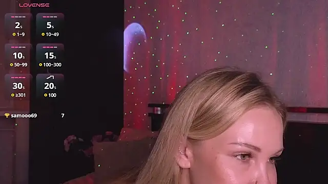 Snapshot of Erotic_Ann chatting on 3, 3, 2025 Erotic Ann online show from 3, 3, 2025