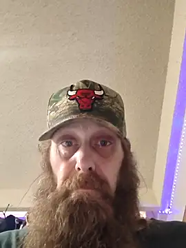 Snapshot of LoadedInstance4 chatting on 5, 8, 2026 LoadedInstance4 online show from 5, 8, 2026