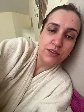 Bia sexynovaes online show from 3, 6, 2026