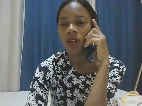 Snapshot of adele-33 chatting on 2, 3, 2026 adele-33 online show from 2, 3, 2026