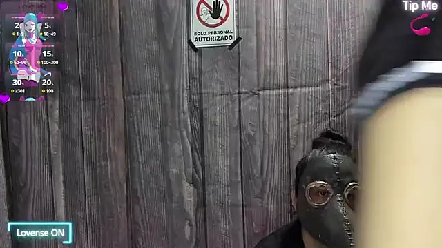 Snapshot of incubo-succubus chatting on 7, 11, 2025 incubo-succubus online show from 7, 11, 2025