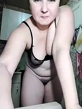 Holly-69 online show from 25, 1, 2025