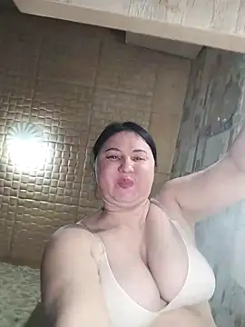 Holly-69 online show from 16, 3, 2025