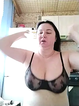 Holly-69 online show from 22, 3, 2025