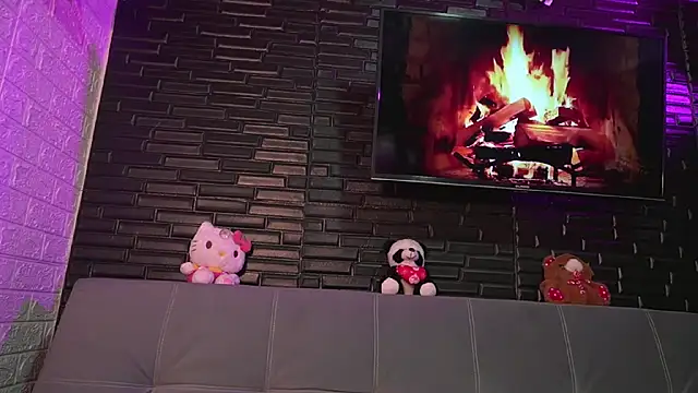 missycanoo online show from 22, 1, 2025