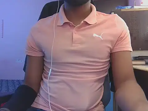 KissesBoyAD online show from 15, 12, 2025