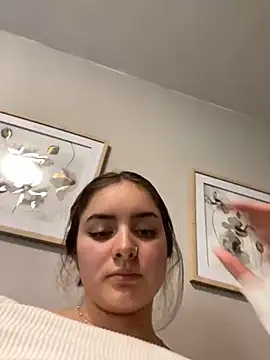 imlindapink online show from 5, 2, 2025