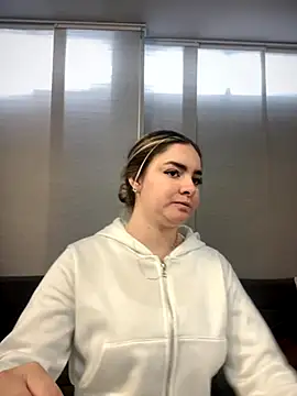 imlindapink online show from 11, 9, 2025