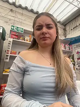 imlindapink online show from 9, 3, 2026