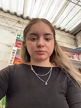 imlindapink online show from 6, 4, 2026