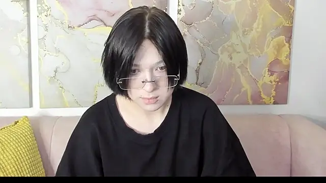 fiamoory online show from 6, 3, 2026