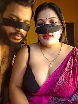 Snapshot of Radhikadavi879 chatting on 18, 11, 2025 Radhikadavi879 online show from 18, 11, 2025