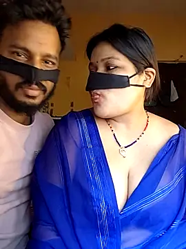 Snapshot of Radhikadavi879 chatting on 22, 12, 2025 Radhikadavi879 online show from 22, 12, 2025