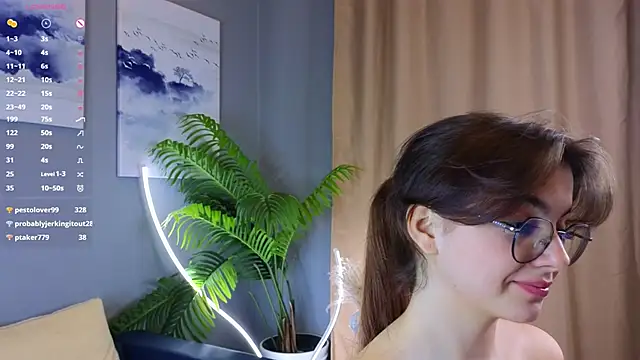 Snapshot of FlairEdgin chatting on 21, 2, 2025 FlairEdgin online show from 21, 2, 2025