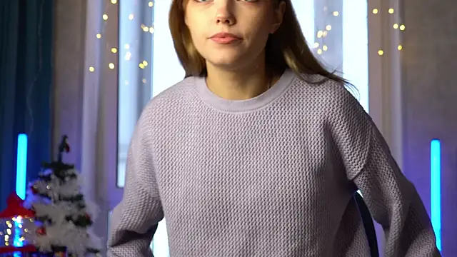 norakisses online show from 13, 12, 2024