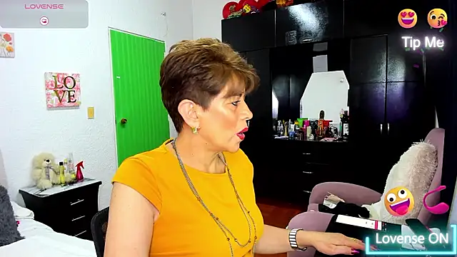 Snapshot of Angelina_Stone_65 chatting on 22, 2, 2026 Angelina Stone 65 online show from 22, 2, 2026