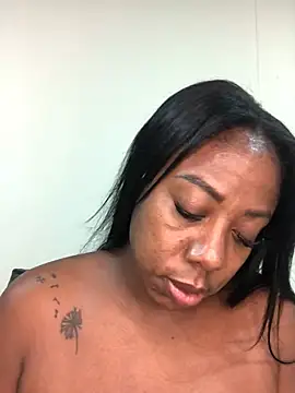 IsabellaaSmith online show from 24, 12, 2024
