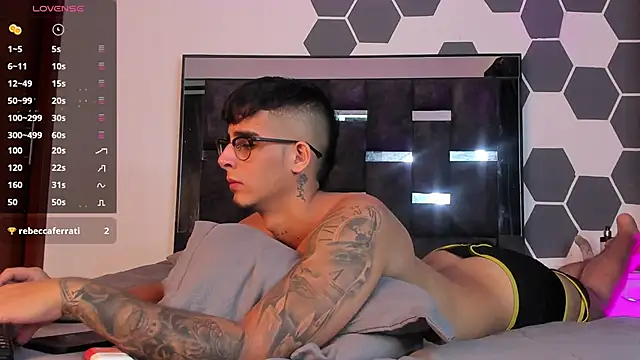 iamcamiloo  online show from 1, 2, 2025