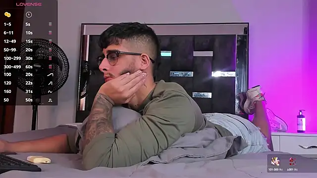 iamcamiloo  online show from 19, 2, 2025