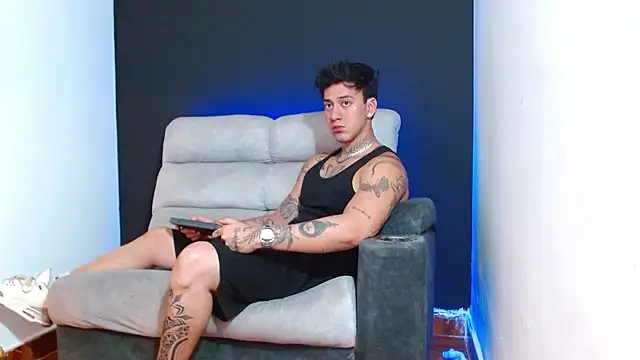 Snapshot of JUSTIN_FULLER1 chatting on 8, 1, 2026 JUSTIN FULLER1 online show from 8, 1, 2026