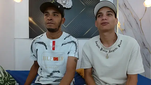 Snapshot of JordanAndAndrew chatting on 6, 2, 2026 JordanAndAndrew online show from 6, 2, 2026