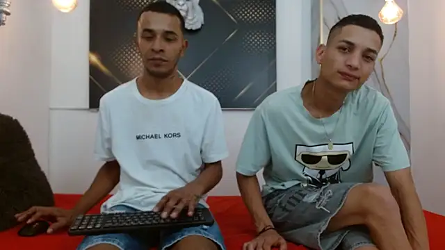 Snapshot of JordanAndAndrew chatting on 10, 2, 2026 JordanAndAndrew online show from 10, 2, 2026