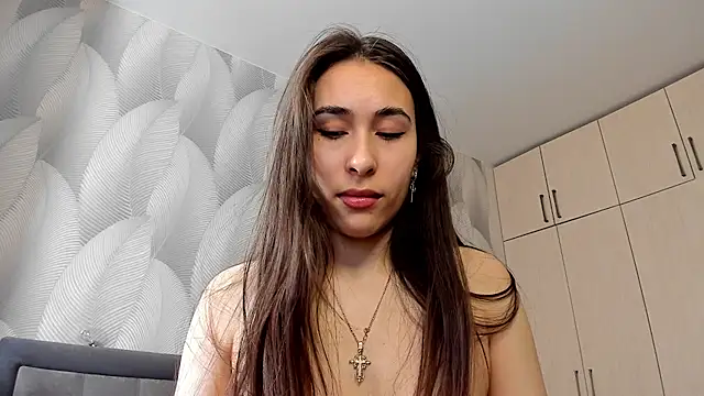 Snapshot of Bambiii_bby chatting on 17, 2, 2025 Bambiii bby online show from 17, 2, 2025