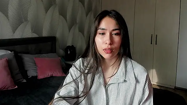 Bambiii bby online show from 27, 2, 2026