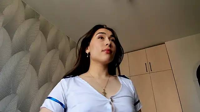 Bambiii bby online show from 16, 6, 2026