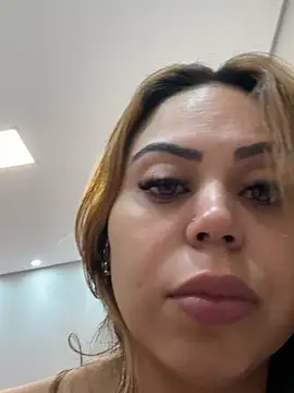 lariic online show from 14, 3, 2026