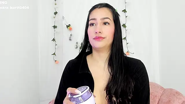 Sara Kurt online show from 17, 3, 2025