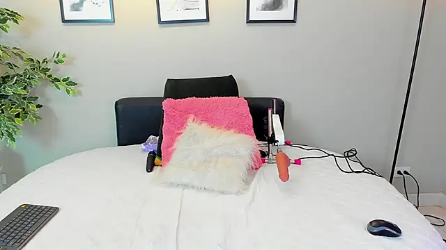 Snapshot of Anna__Spencer chatting on 10, 6, 2026 Anna Spencer online show from 10, 6, 2026