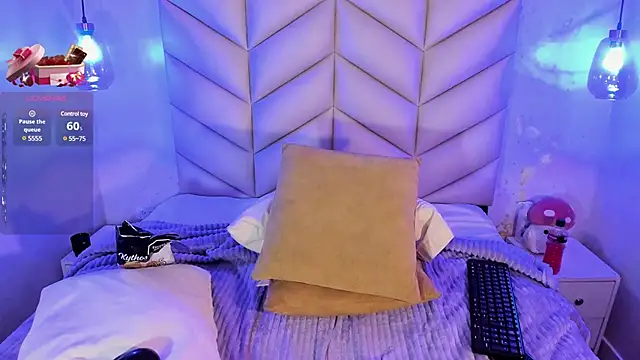 AuroraFiore online show from 22, 2, 2025