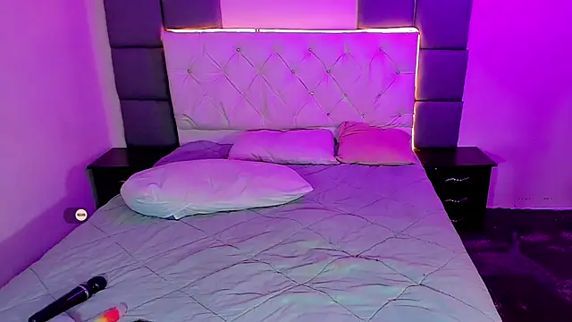 MimiRodriguez online show from 29, 1, 2025