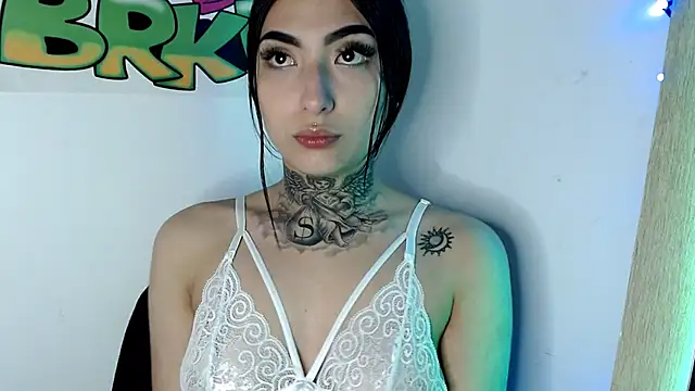 Snapshot of zarai_angels chatting on 24, 2, 2025 zarai angels online show from 24, 2, 2025