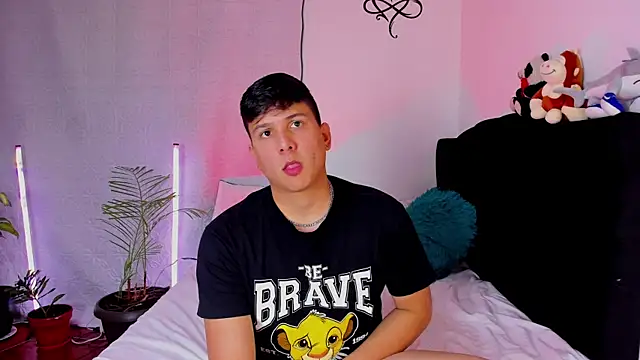 Snapshot of ANDREZALVAREZ chatting on 9, 4, 2026 ANDREZALVAREZ online show from 9, 4, 2026