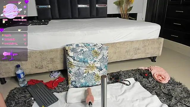 kinky polar online show from 22, 1, 2025