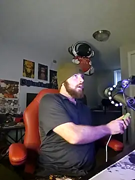 SirYummy18 online show from 17, 2, 2025