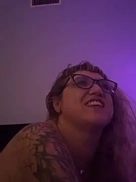 Snapshot of Babette_xox chatting on 21, 10, 2025 Babette xox online show from 21, 10, 2025