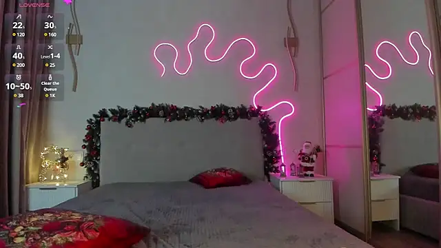 Snapshot of flora_off chatting on 8, 1, 2025 flora off online show from 8, 1, 2025