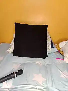 Snapshot of paula_thompson2 chatting on 19, 1, 2025 paula thompson2 online show from 19, 1, 2025