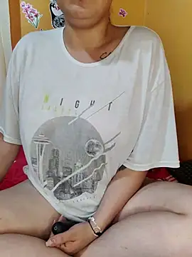 Snapshot of paula_thompson2 chatting on 16, 2, 2025 paula thompson2 online show from 16, 2, 2025