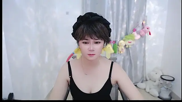 Snapshot of Fan_ting chatting on 9, 10, 2025 Fan ting online show from 9, 10, 2025
