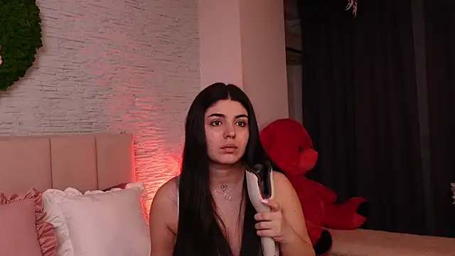 Snapshot of RachelSwaan chatting on 1, 3, 2025 RachelSwaan online show from 1, 3, 2025