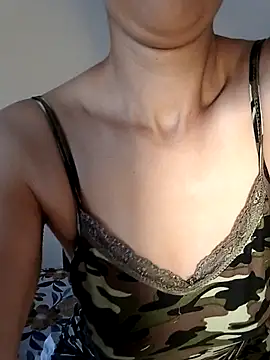 Snapshot of Zomorodaa_ chatting on 23, 10, 2025 Zomorodaa online show from 23, 10, 2025