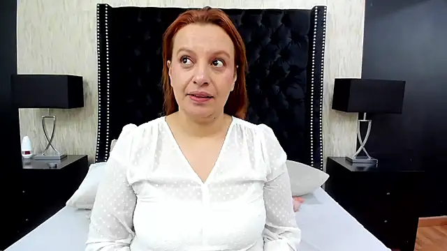 RoxieJackson online show from 1, 2, 2025