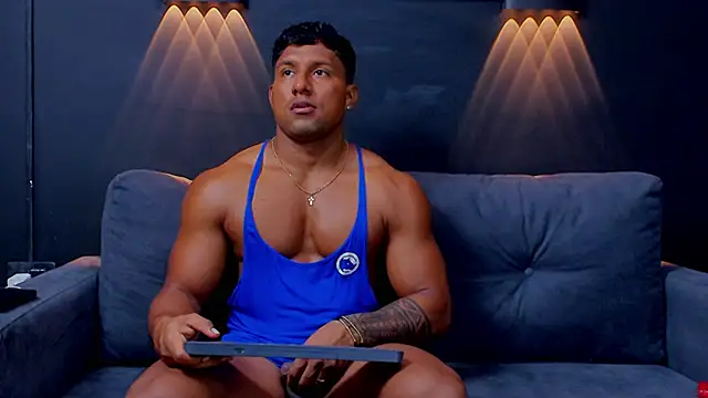 CallumMuscle online show from 11, 2, 2025