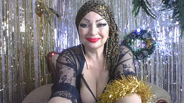 Snapshot of Izabella_gold chatting on 10, 1, 2025 Izabella gold online show from 10, 1, 2025