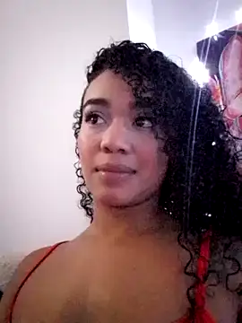 Snapshot of evafoxs chatting on 17, 2, 2025 evafoxs online show from 17, 2, 2025